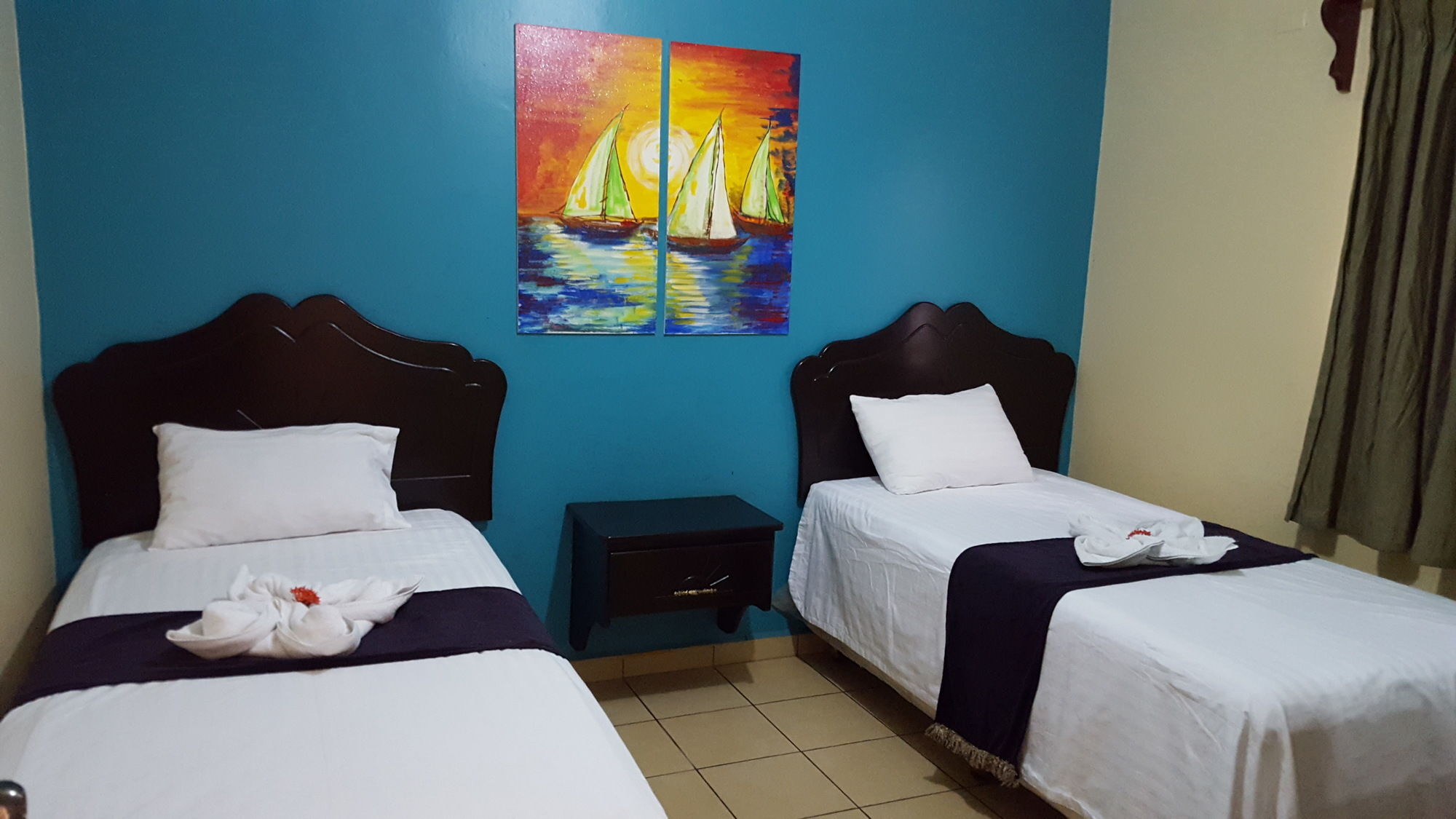Apart Hotel Pico Bonito La Ceiba Exteriör bild