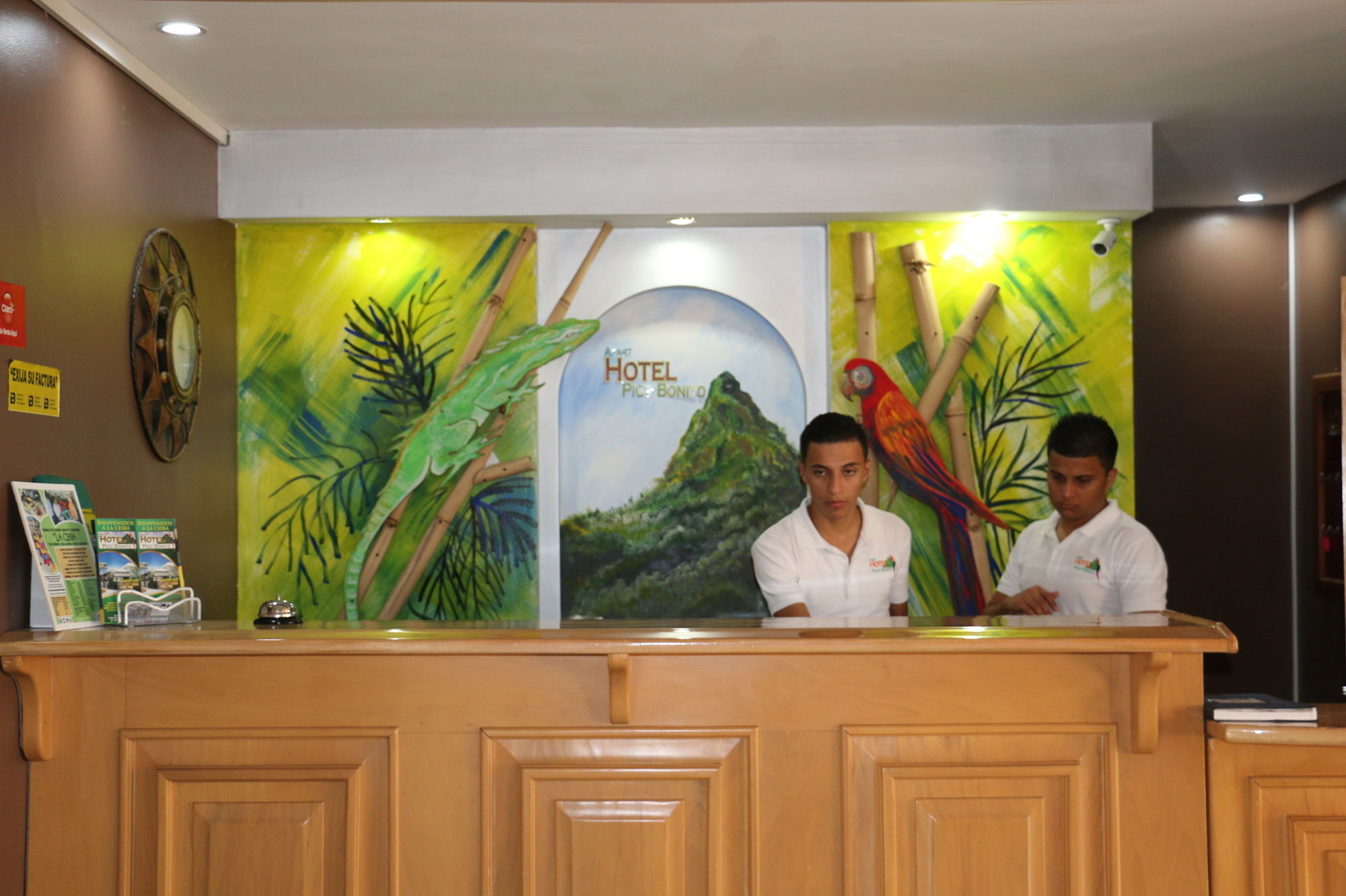 Apart Hotel Pico Bonito La Ceiba Exteriör bild
